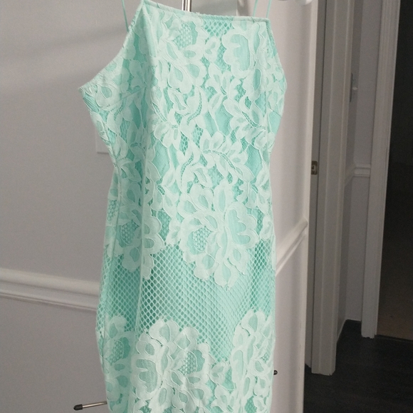 NWT Mint Green Strapy Lace Midi Dress Vestido - Picture 2 of 5